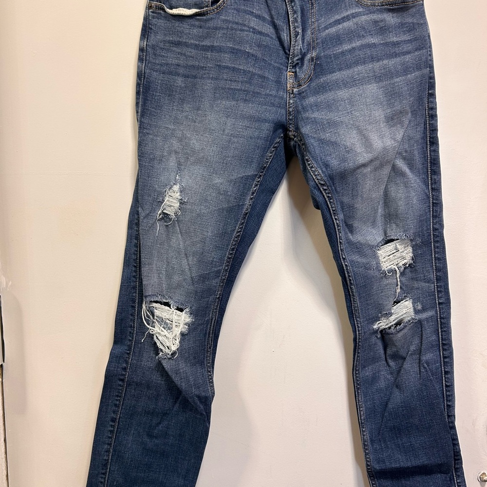 Jean - Picture 4 of 9